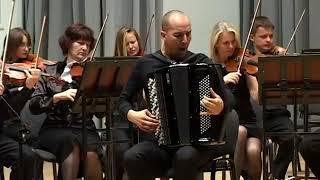 Mario Stefano Pietrodarchi amp lOrchestra Nazionale da Camera Bielorussa Libertango di A Piazzolla [upl. by Ahseinod42]