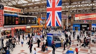 A Walk Through The London Victoria Station London England [upl. by Cheung]