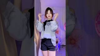 小宇 百花香 shortsvideo dance dancevideo 舞台无处不在 [upl. by Ruyam474]